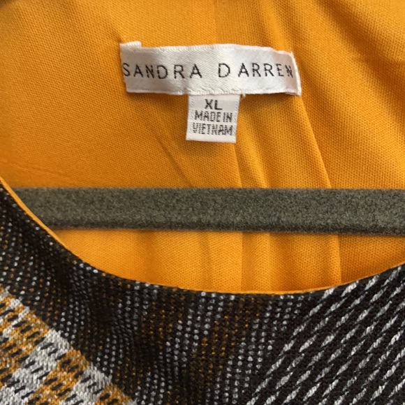 Black & Gold/Yellow Flare Sleeve Dress - Picture 4 of 7